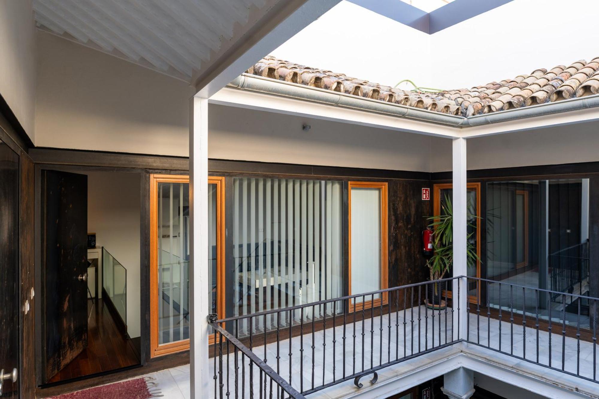 Ferienwohnung Moderno Y Tranquilo En El Centro Sevilla Exterior foto